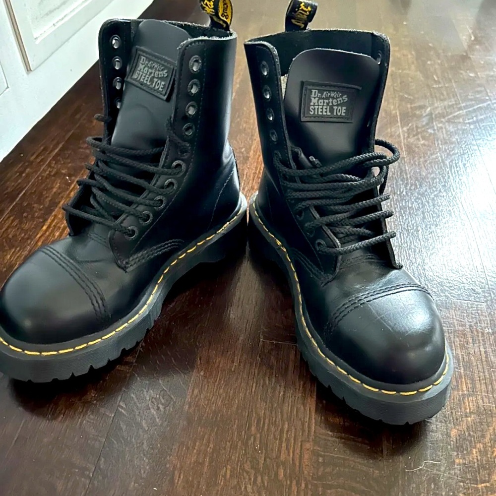 Doc Dr. Martens 8761 BXB Smooth Black Leather Steel Toe 10-Eye Boots M-6 / W-7